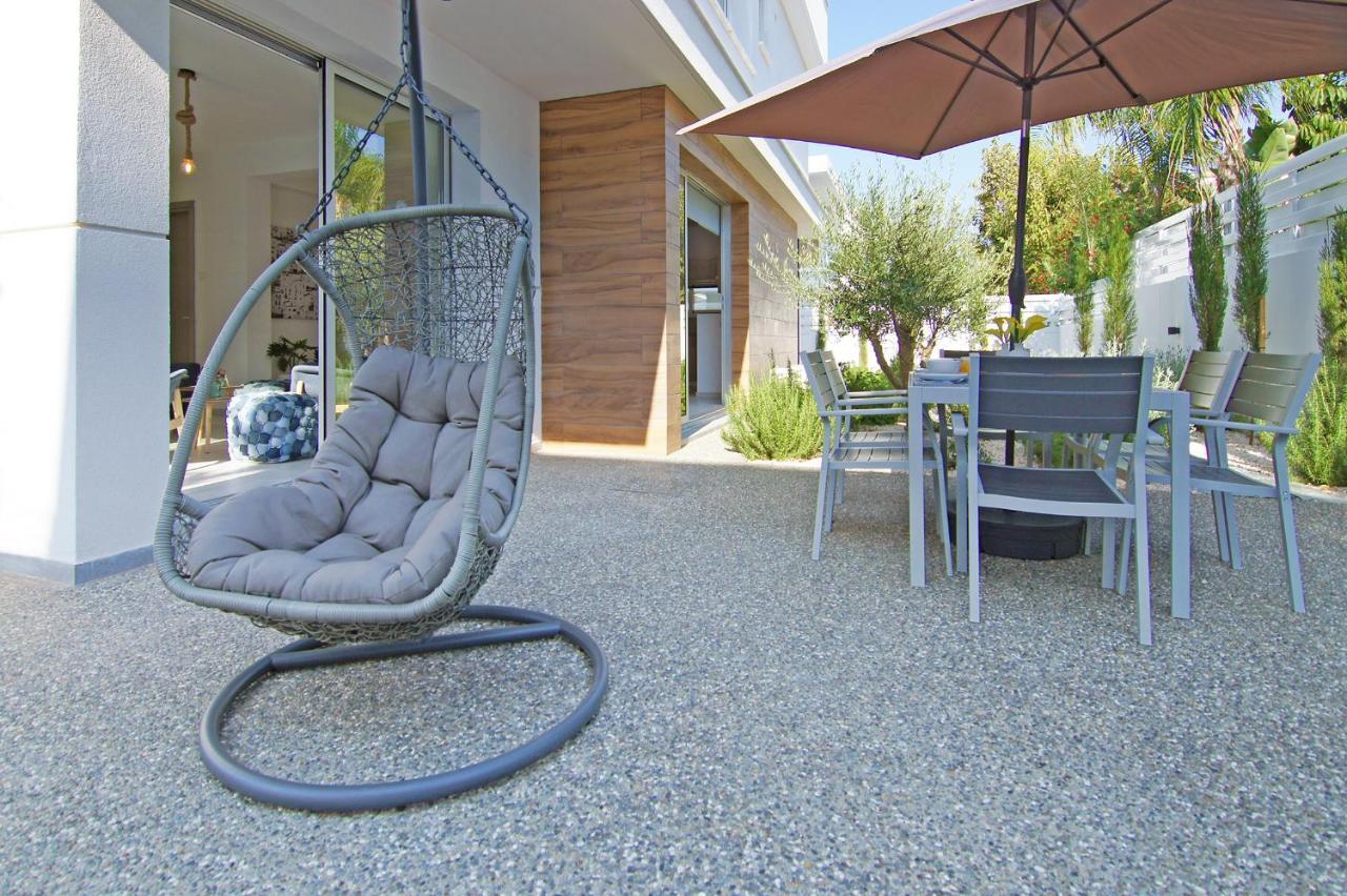 Villa Lily Протарас Екстериор снимка
